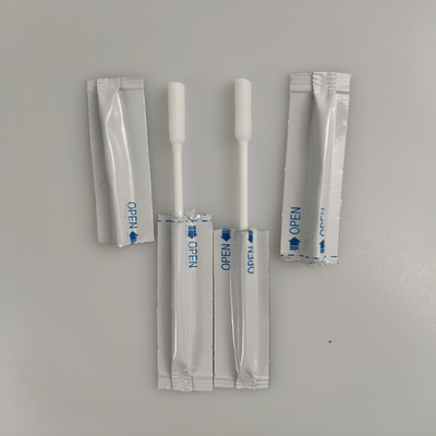 Les Qtips principaux de coton du tampon de coton deux remplis d'alcool pour IQOS nettoient