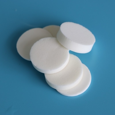 Cleanroom nettoyant l'absorptivité élevée d'unité centrale de mousse de taille faite sur commande douce de feuille