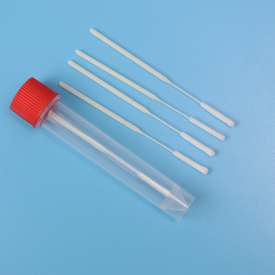 la personne de échantillonnage nasale assemblée stérile médicale d'écouvillon de nylon de 9cm s'est enveloppée