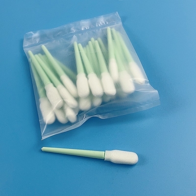 La grande tête d'astuce d'éponge font à écouvillon de mousse de polyuréthane le bâton court