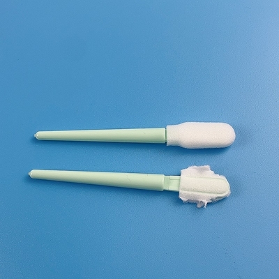 La grande tête d'astuce d'éponge font à écouvillon de mousse de polyuréthane le bâton court