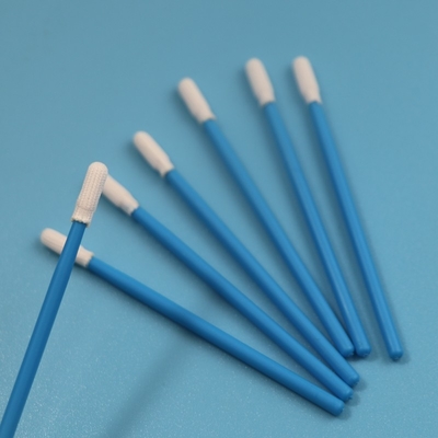 Écouvillon bleu de polyester de Cleanroom de nettoyage de précision de la poignée TX743 non pelucheux