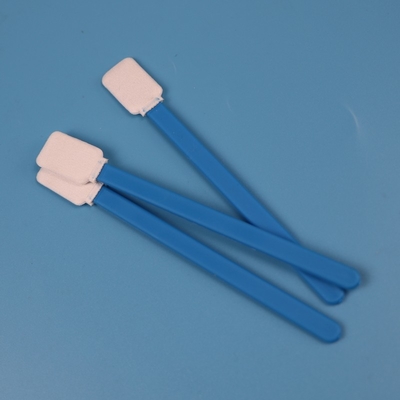 Écouvillon bleu non pelucheux de polyester de poignée des doubles couches TX714 pour le Cleanroom