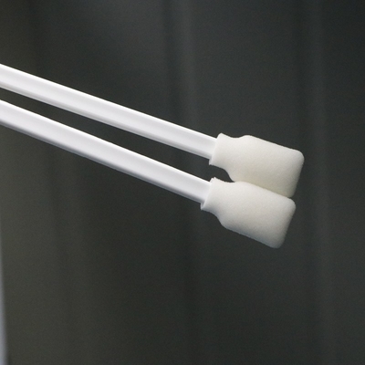 707 Applicateur de tamis en mousse médicale à usage unique en PP blanc, à bâton carré, pour soins des plaies