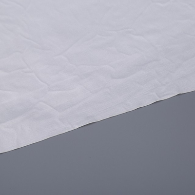 Les chiffons de nettoyage adaptés aux besoins du client de polyester, polyester clair de Cleanroom essuie non pelucheux