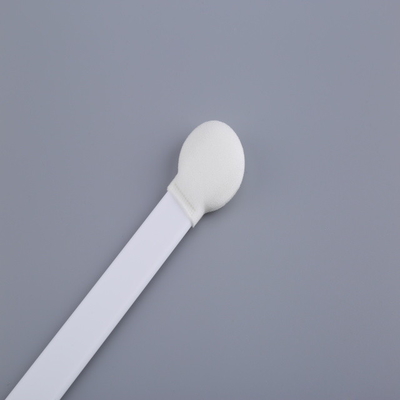 Matériel en plastique adapté aux besoins du client de poignée de hauts d'absorptivité de mousse écouvillons de nettoyage