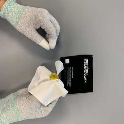Le kit de nettoyage d'objectif de caméra d'affichage à cristaux liquides/tube/30 GV de capacité de décapant de ml a approuvé