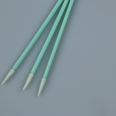 Le nettoyage électronique d'astuce dirigé par écouvillon protégé de la poussière de bourgeon de coton de Cleanroom tamponne la mousse