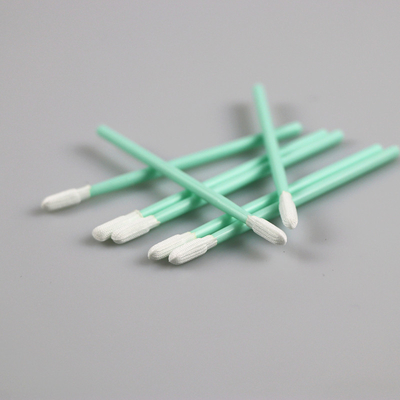 Écouvillons jetables de polyester de poignée verte industrielle de fabrication de la Chine pour l'électronique