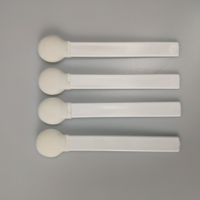 Le GV de nettoyage d'écouvillons de grande mousse non pelucheuse en plastique de poignée a approuvé