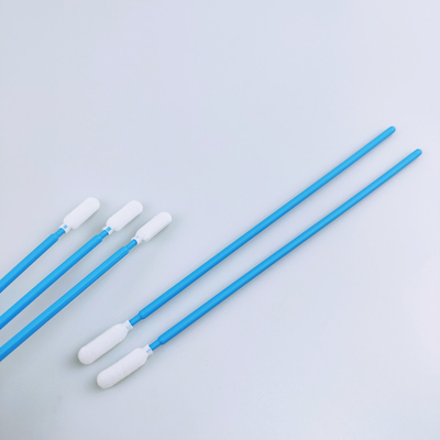Le nettoyage bleu de mousse de poignée tamponne des bijoux les poudres que fines enlèvent