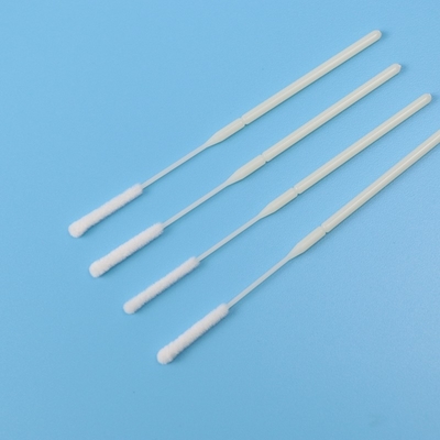 l'ordre technique Steirle de 10cm s'est assemblé l'écouvillon nasal en nylon de collection de spécimen avec le bâton d'ABS
