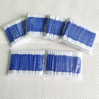 écouvillon de 3.2mm Mini Round Head Cleanroom Foam avec de doubles têtes pour le nettoyage de fentes
